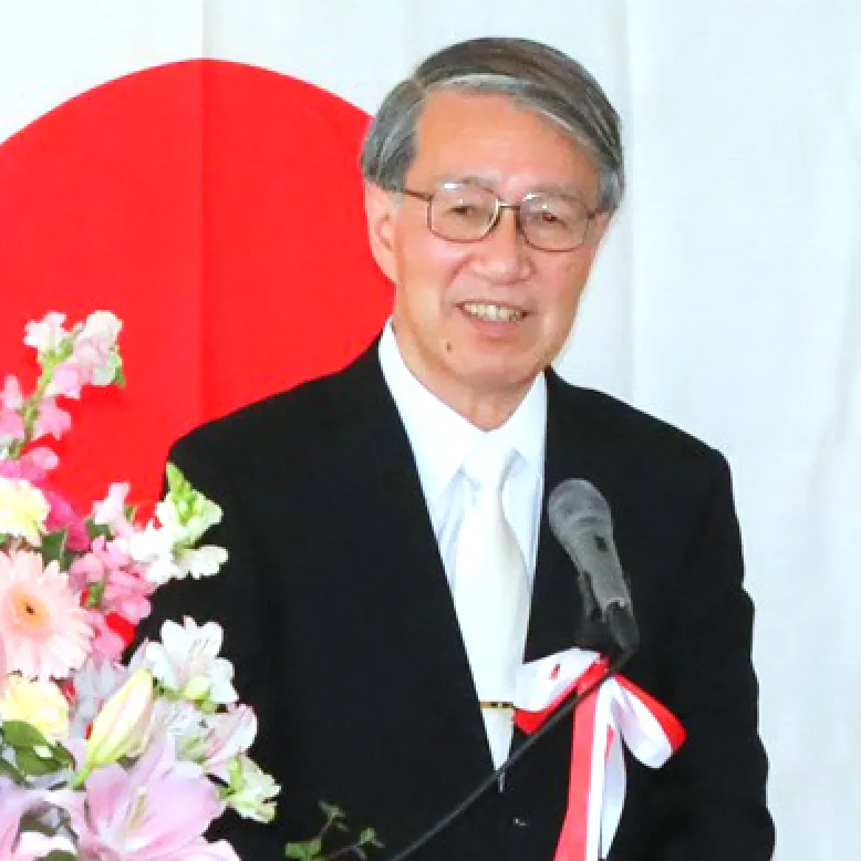 園長 長谷川 樹生